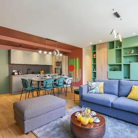 221 Juju - Superb In Appartement